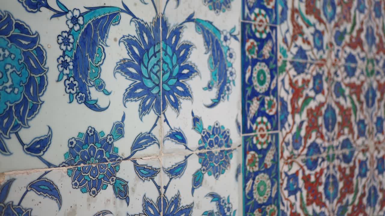 azulejos tradicionales turcos