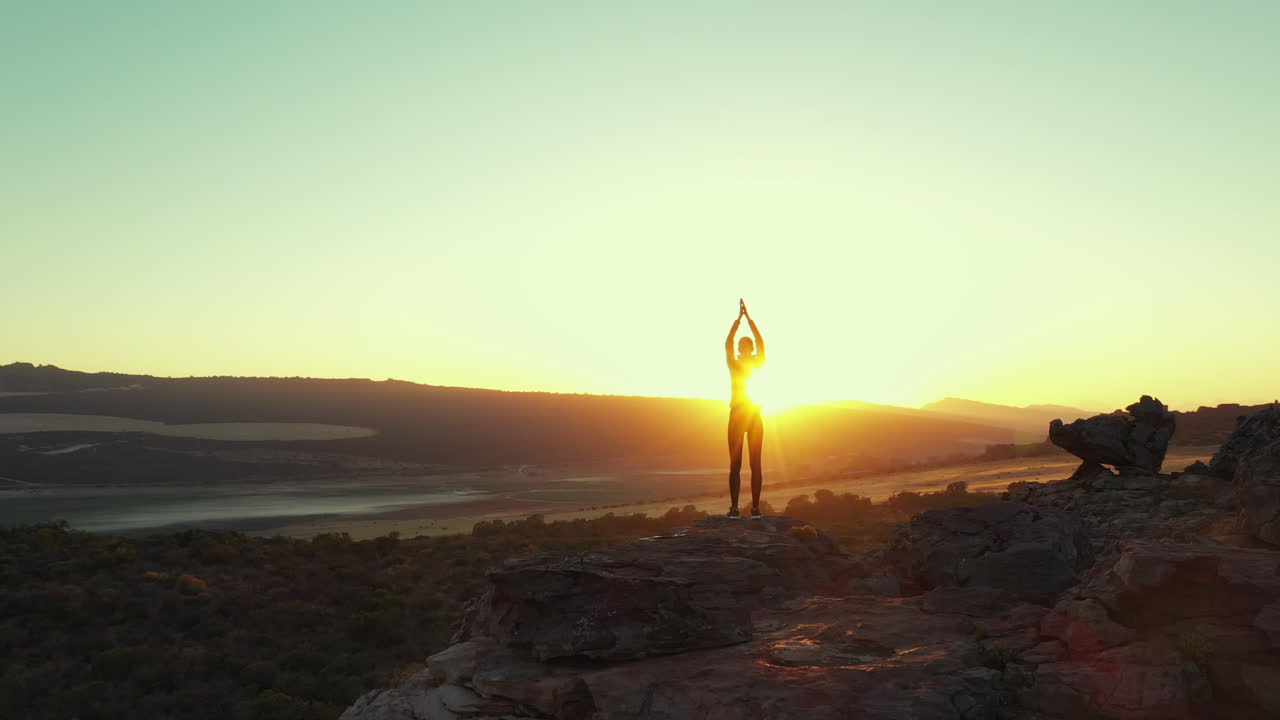 soy pacífico y esperanzado.