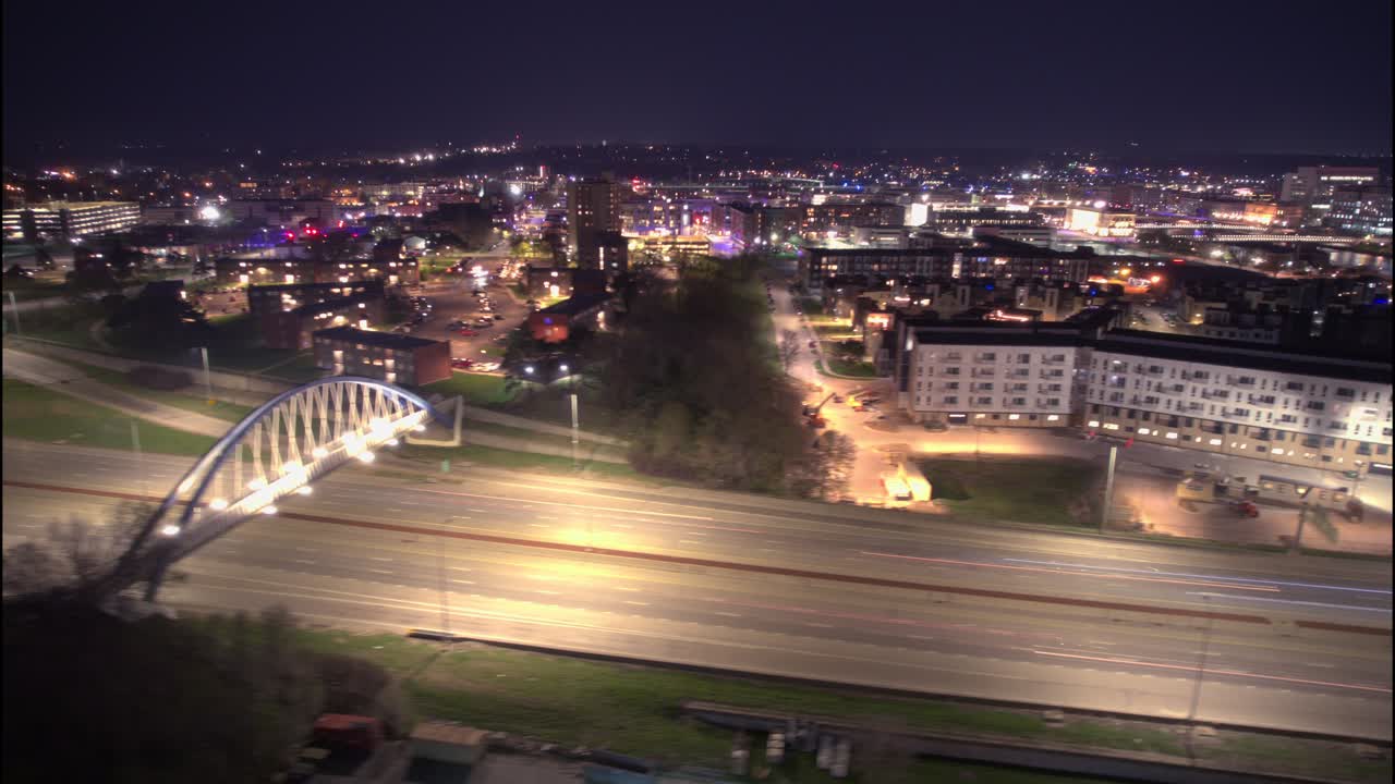 Enjoy this hyperlapse of the Des Moines skyline! Our aerial timelapse captures the vibrant night time beauty of downtown.