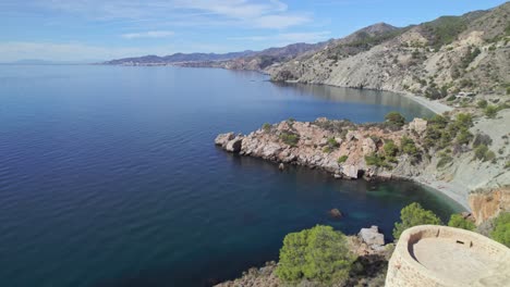 Acantilados-En-La-Costa-Mediterránea