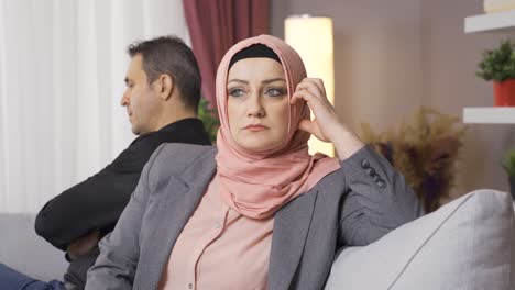 the muslim couple who are offended by each other do not talk at home.