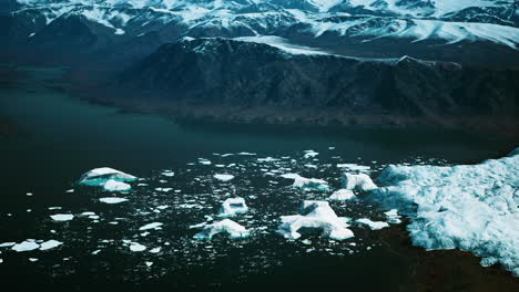 Panoramablick-Auf-Den-Großen-Gletscher-In-Alaska