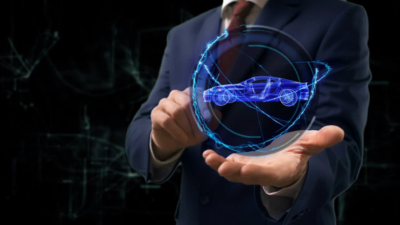 un hombre de negocios muestra un concepto de coche holográfico en su mano.