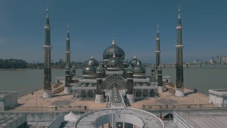 crystal mosque.