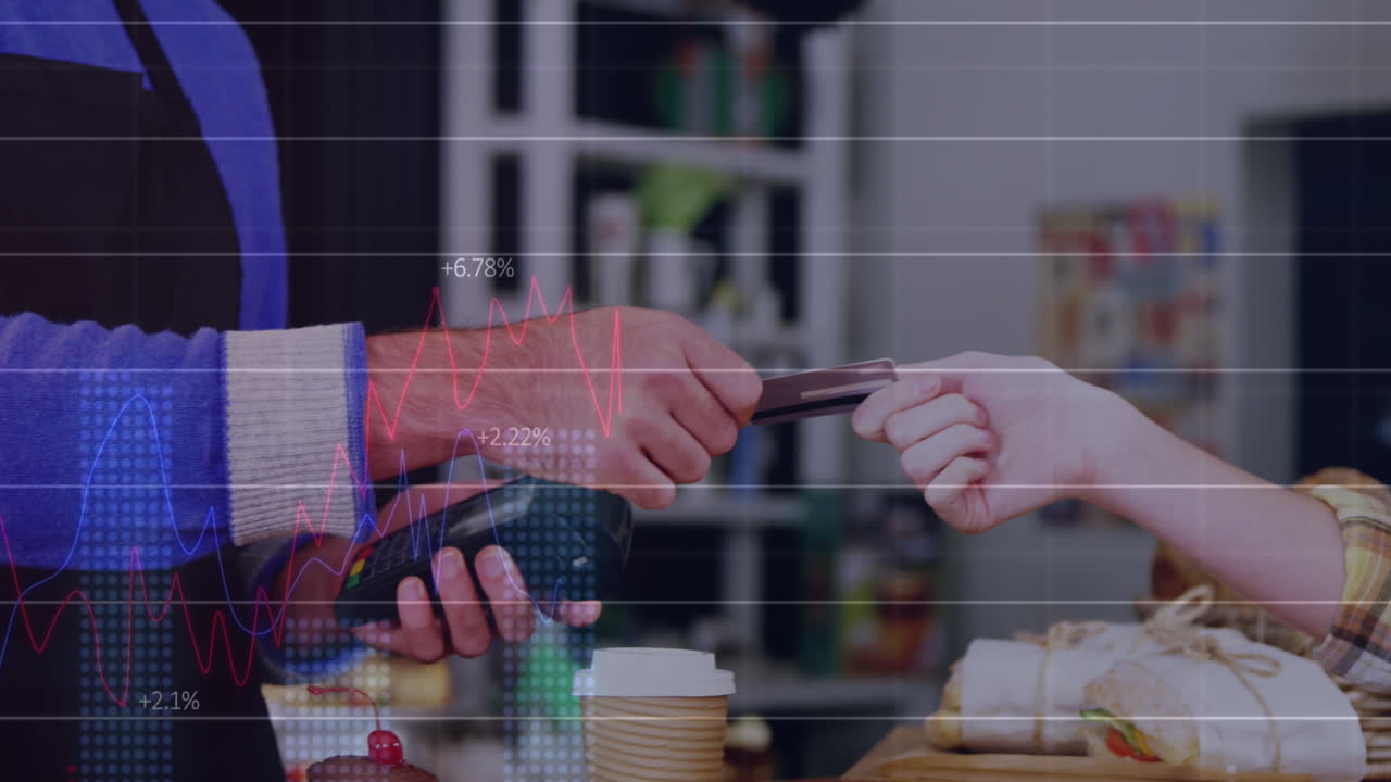 animación de múltiples gráficos con números sobre mujer biracial dando tarjeta de crédito al propietario.