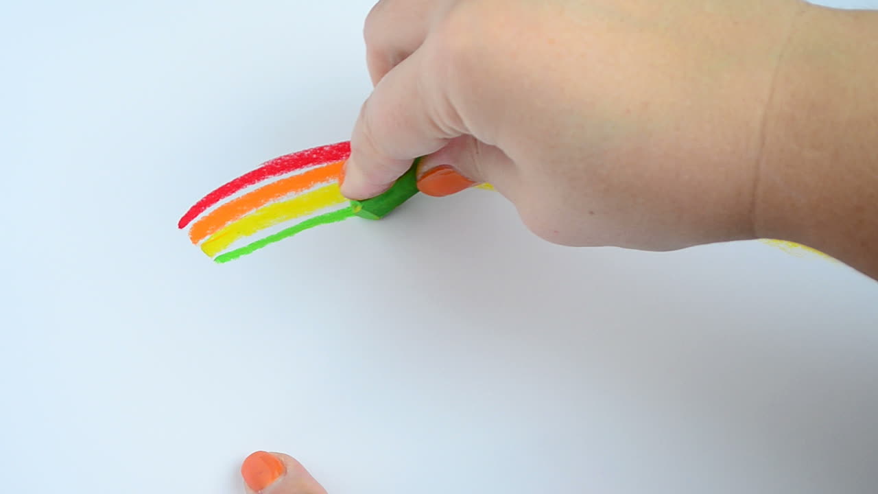 We draw a rainbow. Drawing process