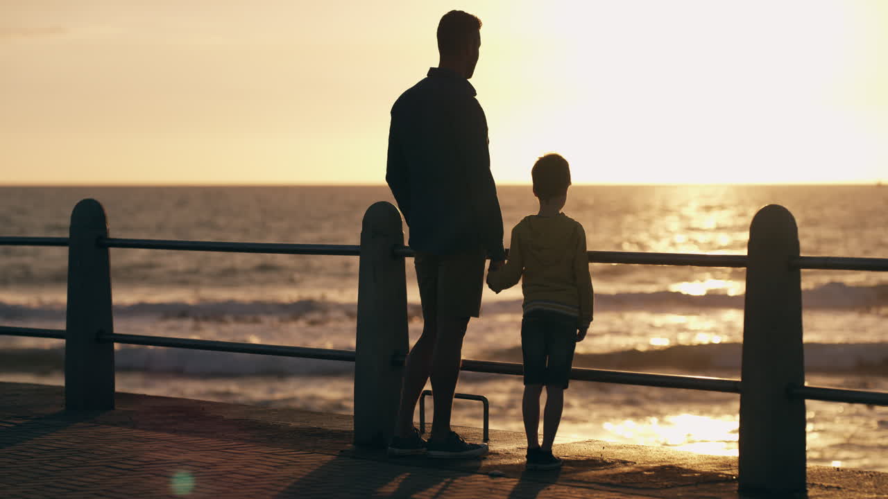 Veniamo qui ogni volta che gli manca sua madre