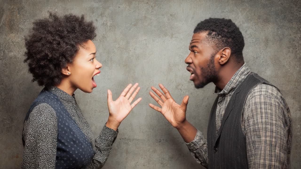 Apasionada discusión entre dos personas que expresan emociones fuertes y puntos de vista divergentes en un intercambio dramático capturado en una serie de fotogramas