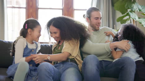 familia, juegos y padres con hijos