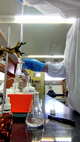 middle eastern scientist working in laboratory