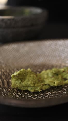 preparación de guacamole
