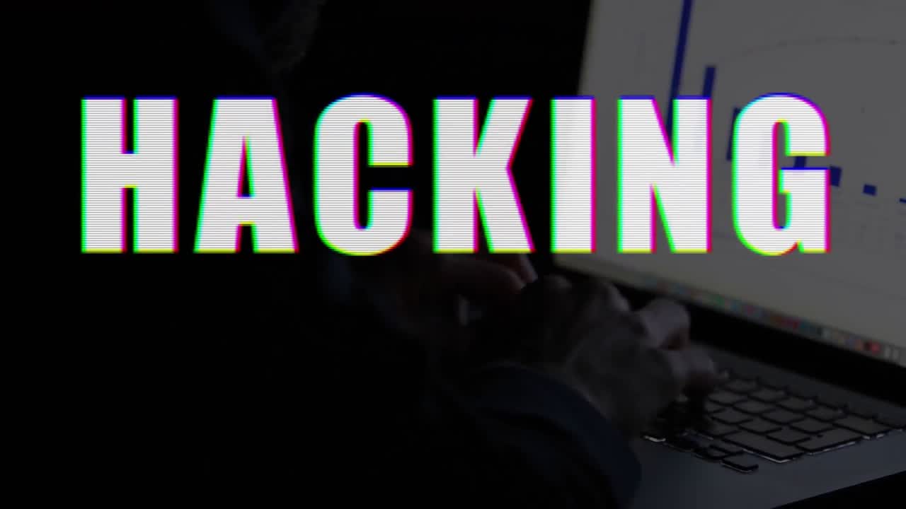 키보드에서 타이핑하는 사람에 대한 텍스트 해킹