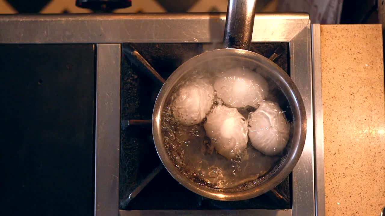 кипения яйца