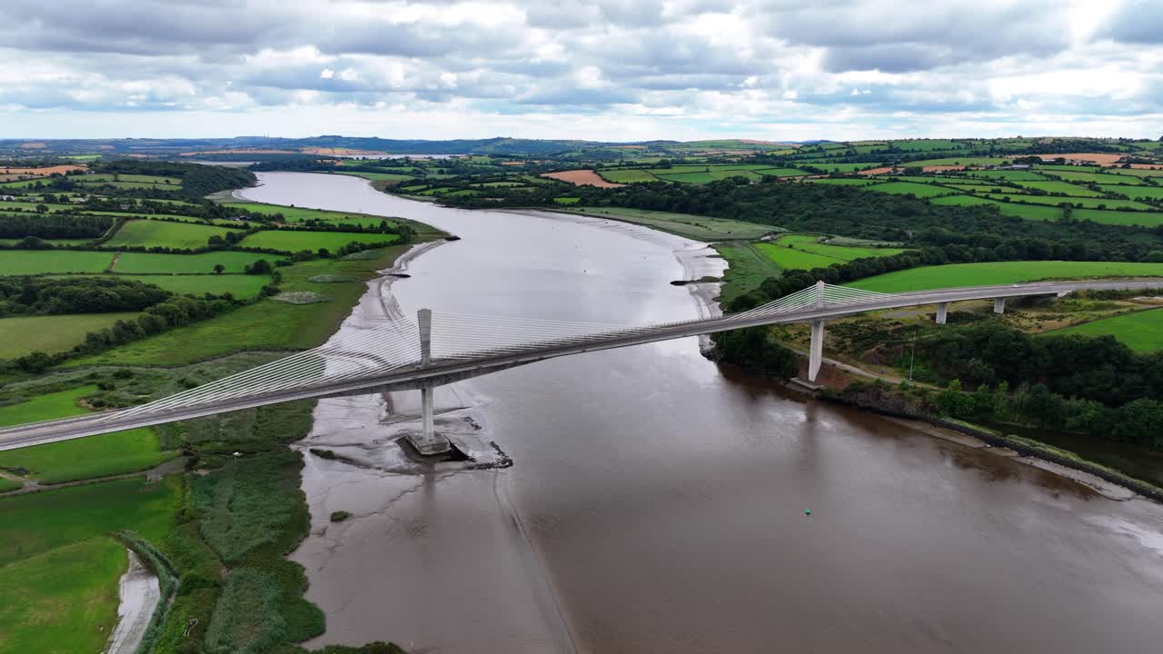 Ireland Epic Locations drone panning shot of Rose Fitzgerald Kennedy Bridge with Barrow River