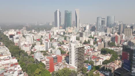 Luftaufnahme-Von-Oben-Nach-Unten-Des-Cibeles-Brunnens-Aus-Blick-Auf-Die-Stadt-Mexiko-An-Einem-Sonnigen-Tag