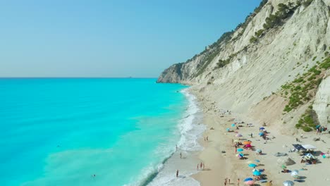 Egremni-Strand-Luftschirm-Lefkada