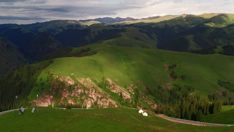 duku road mountains landscape.