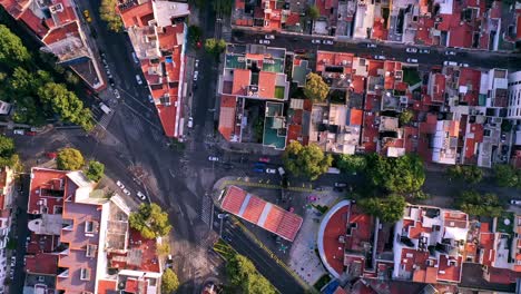 Hiperlapso-Aéreo-De-Arriba-Hacia-Abajo-Sobre-La-Colonia-Del-Valle-En-La-Ciudad-De-México-En-El-Día