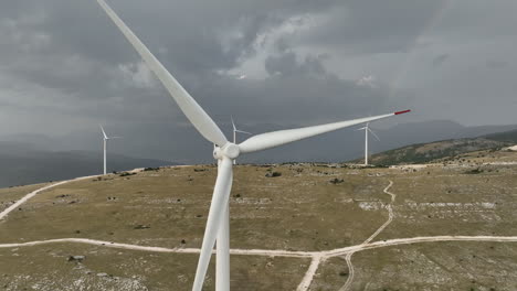 turbinas de molino de viento energía renovable parque eólico disparo aéreo