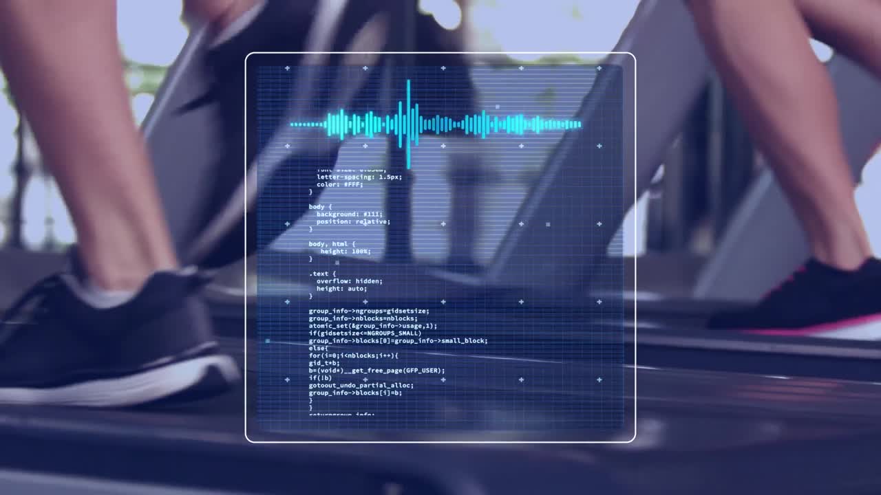 animación del procesamiento de datos sobre mujeres corriendo en cinta de correr, haciendo ejercicio en el gimnasio.