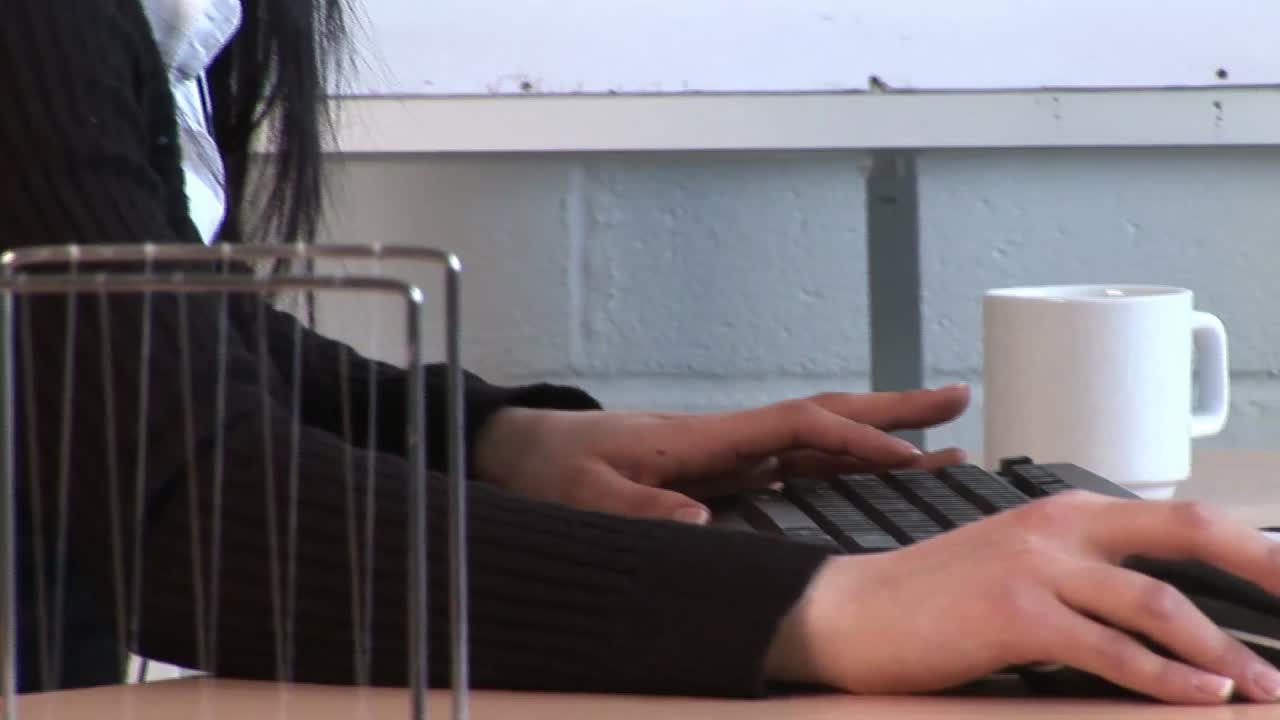 헤드 ⁇ 을 착용한 사업가