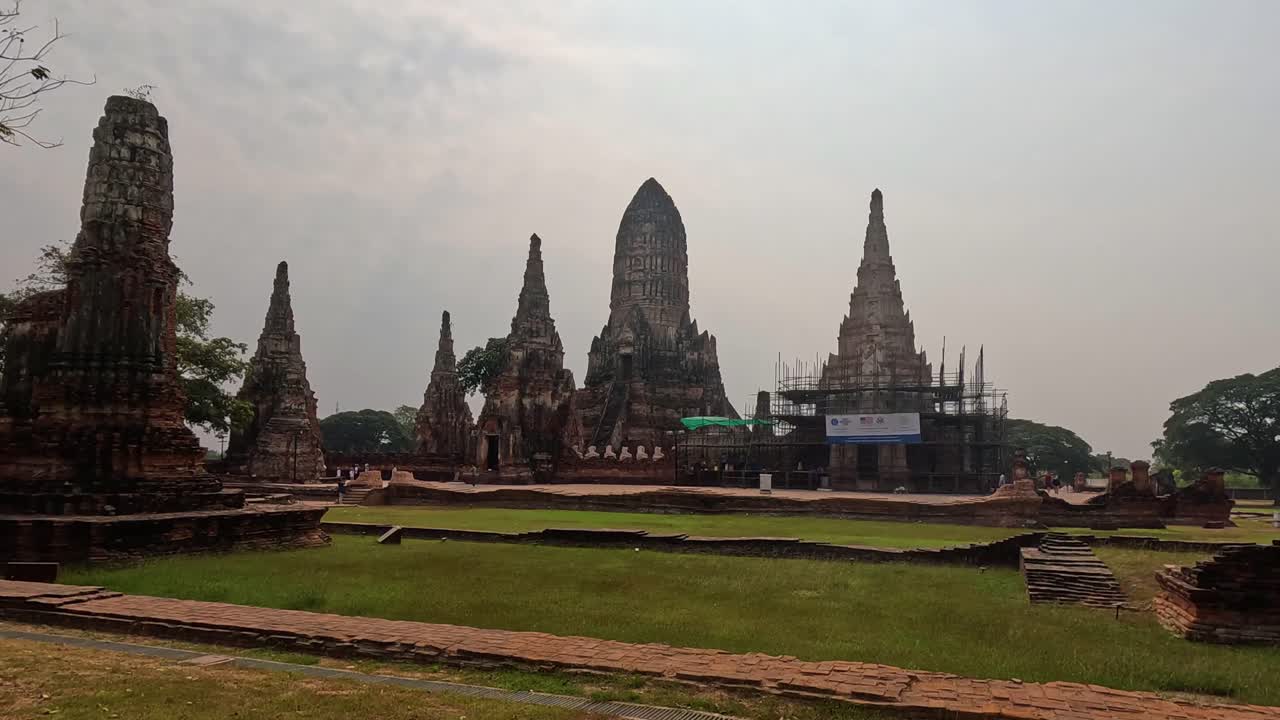 fotografía panorámica lenta de las ruinas del templo histórico