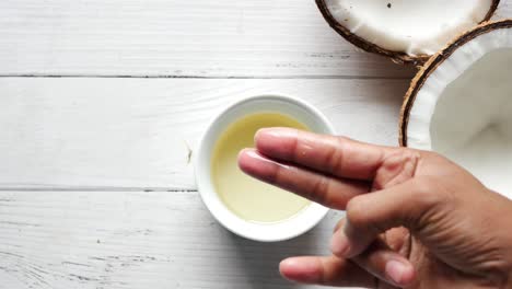 aceite de coco para el cuidado de la piel y el cabello