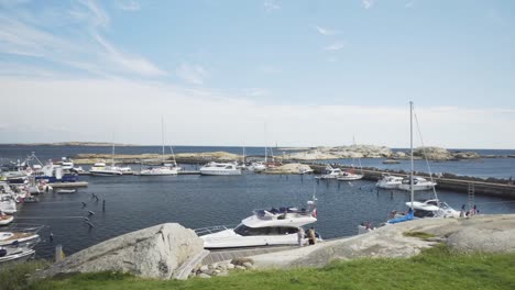 Panning-view-of-a-Verdens-Ende-Tjøme-in-Norway