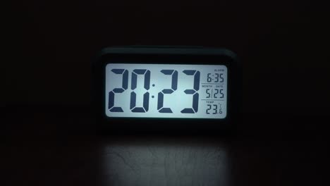 posponer una alarma golpeándola