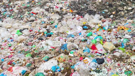 Gran-Vertedero-De-Basura:-Toma-En-ángulo-Alto