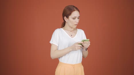 The woman who can&#039;t use the app on the phone.