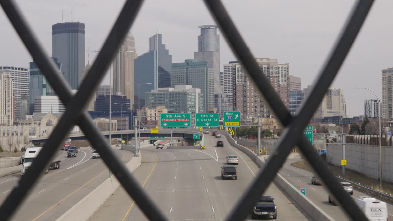 Three-Way Lane Freeway Over Minneapolis Cityscape In Minnesota, United States. Static Shot