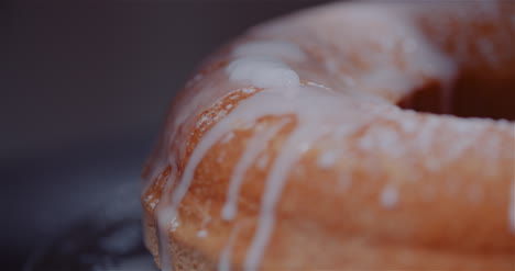 Freshly-Baked-Traditional-Easter-Cake-Rotating-15