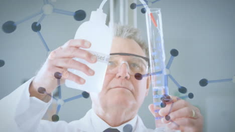 animación del procesamiento de datos científicos sobre un científico caucásico en el laboratorio.