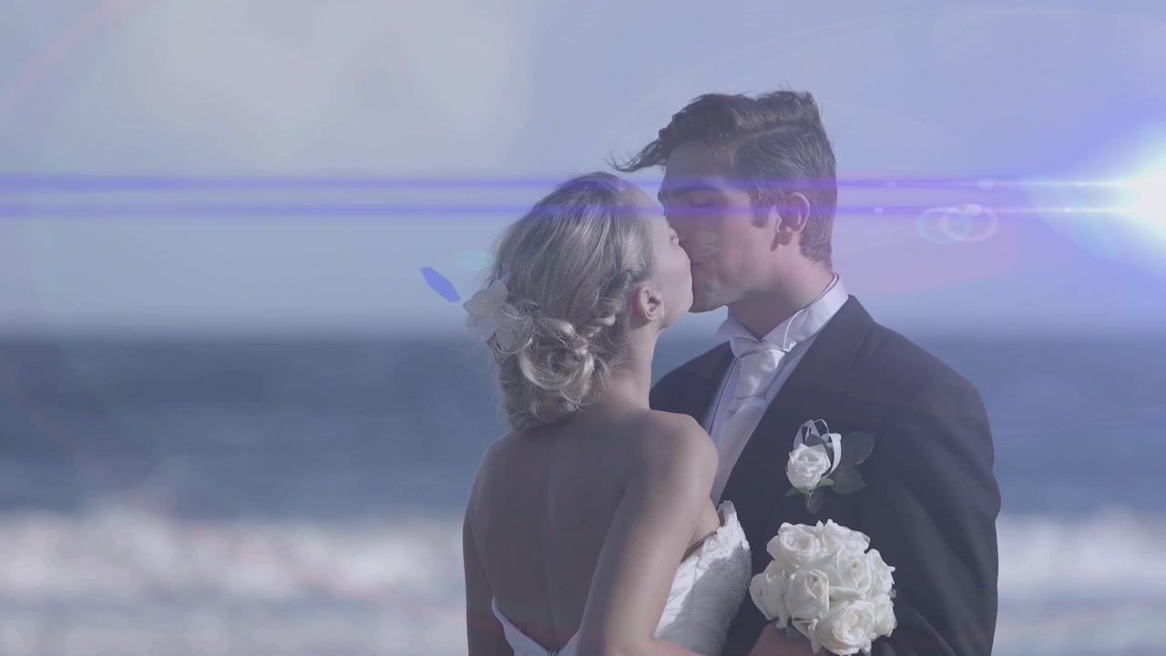 Animation af en globus over en kvinde, der udfører bevægelser ved havet