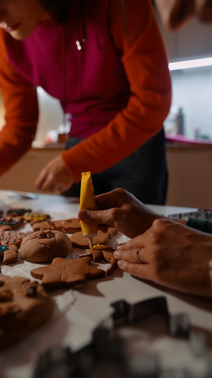 Come decorare biscotti di Natale fatti in casa