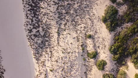 Drone-En-El-Desierto-De-Piscinas-En-El-Oeste-De-Cerdeña