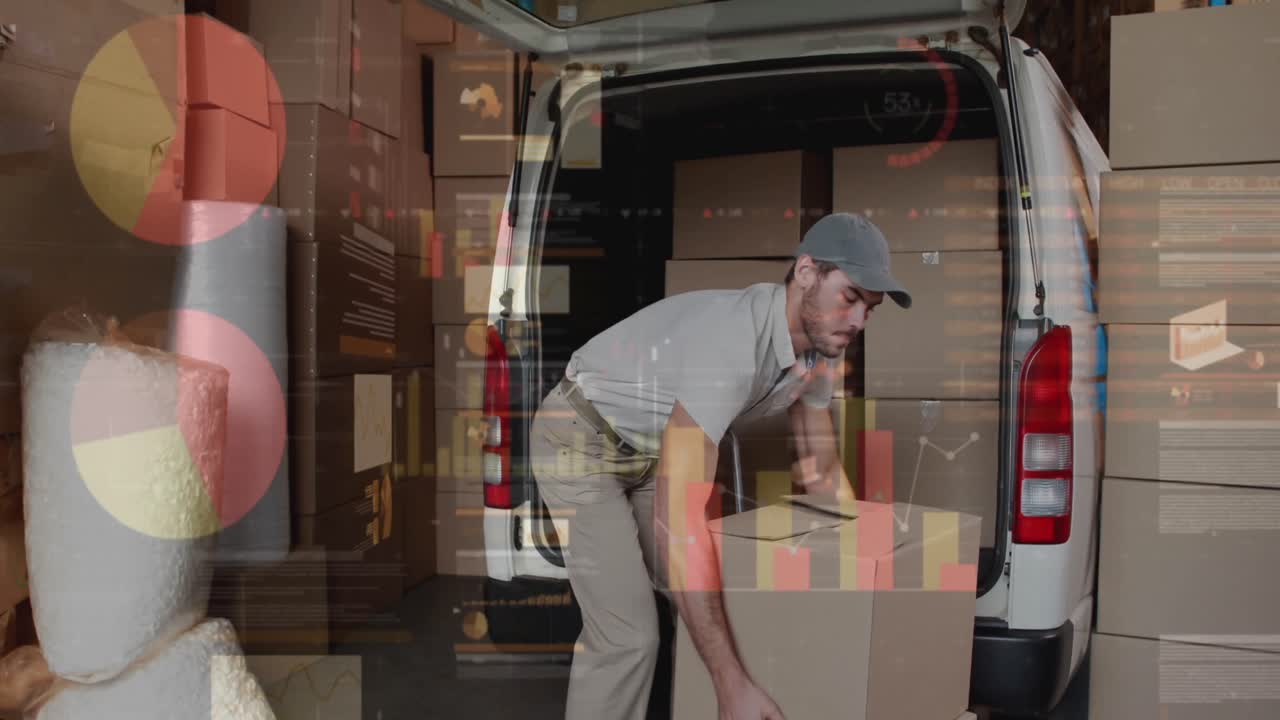 procesamiento de datos estadísticos contra hombre caucásico repartidor apilando cajas en su furgoneta de reparto