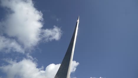 monument to cosmonautics