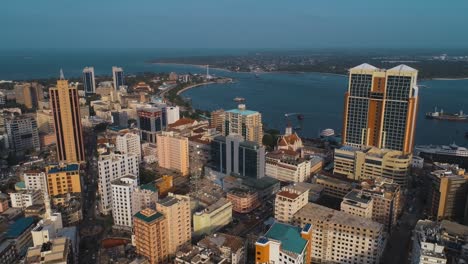 Vista-Aérea-De-La-Ciudad-De-Dar-Es-Salaam-En-Tanzania