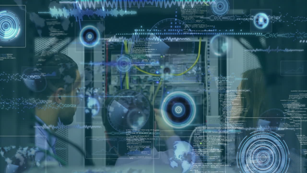 animación del procesamiento de datos a través de diversos ingenieros informáticos y servidores informáticos