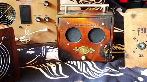 Vintage-paranormal-EVP-spirit-and-ghost-box-electronic-communication-equipment