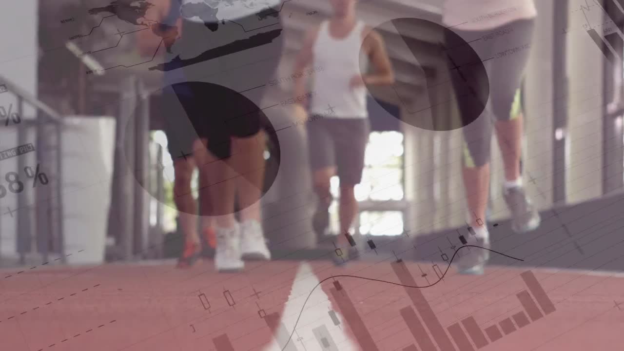 animación del procesamiento de datos sobre la gente caucásica corriendo