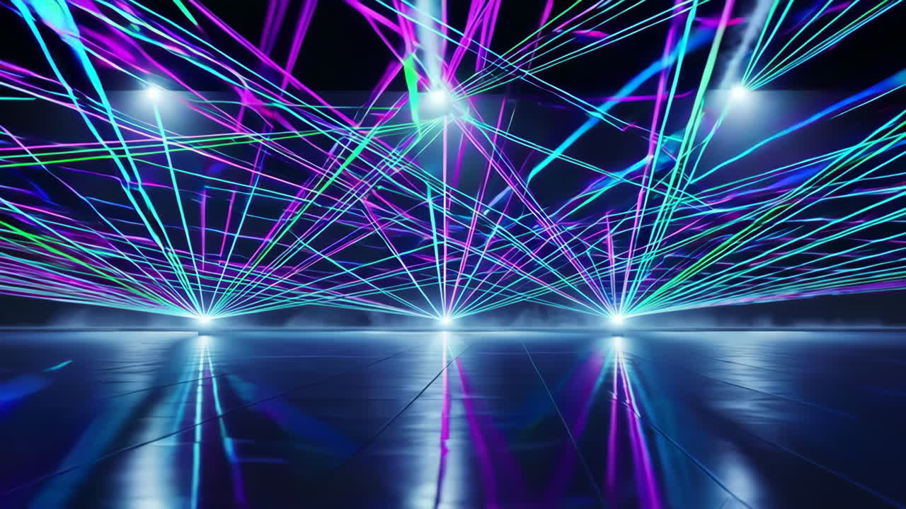 Spettacolo laser al neon su un palco riflettente