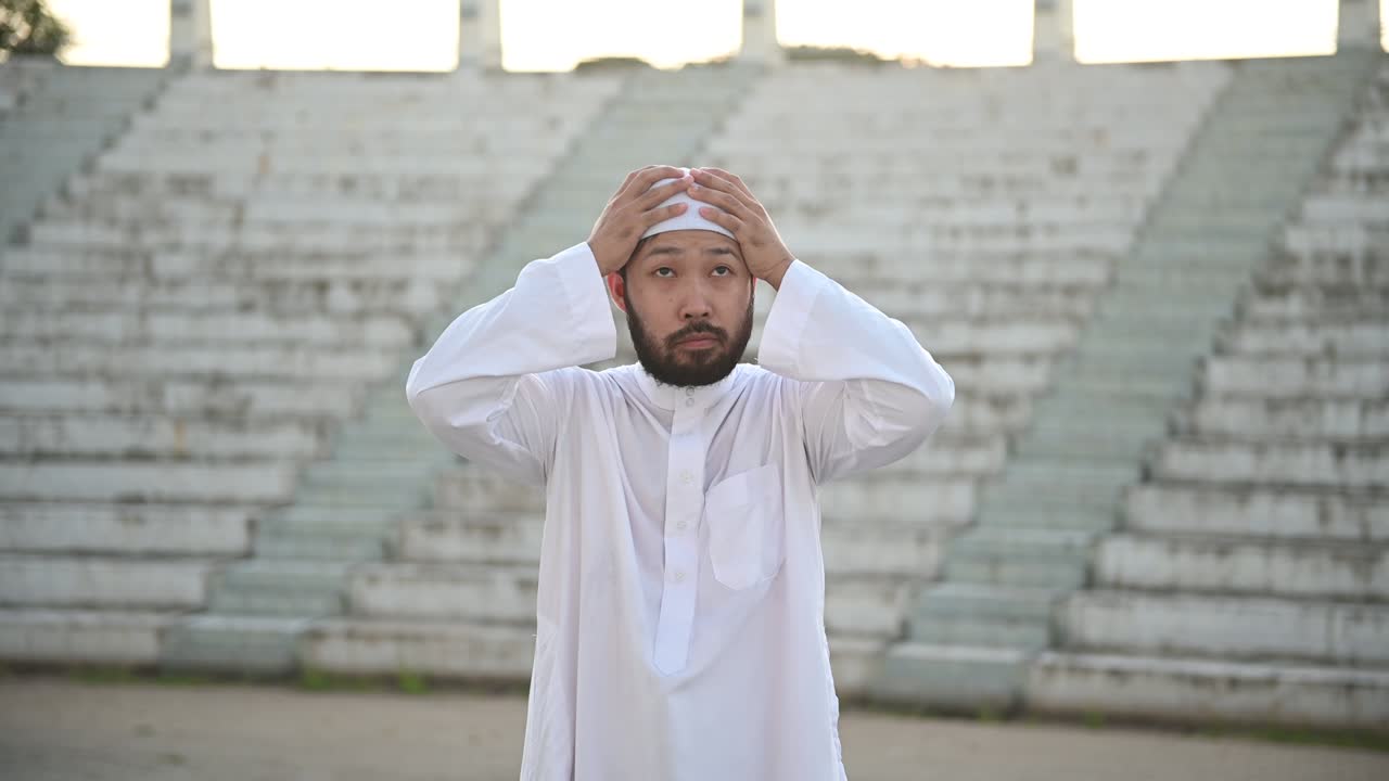 실루 젊은 아시아 무슬림