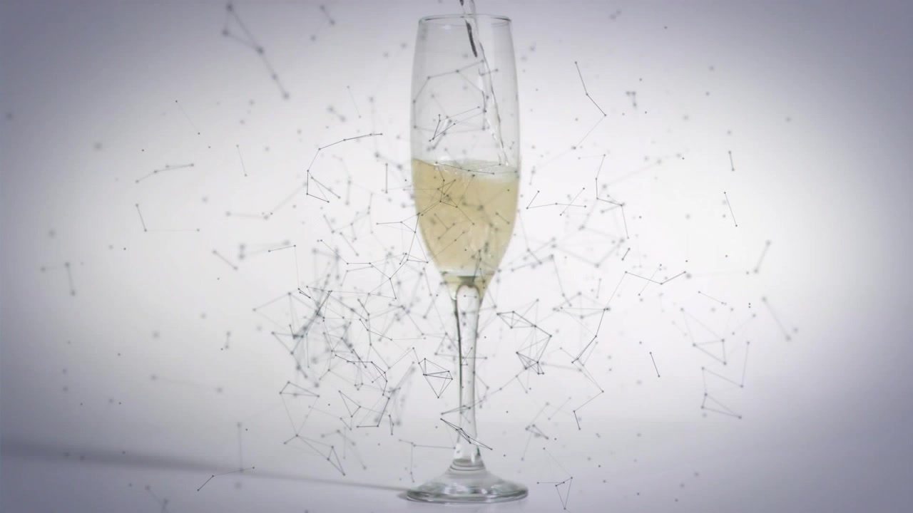 Particelle che emergono attorno a un flauto, avviando reti pulsanti e convergenti che mostrano un'interazione digitale.