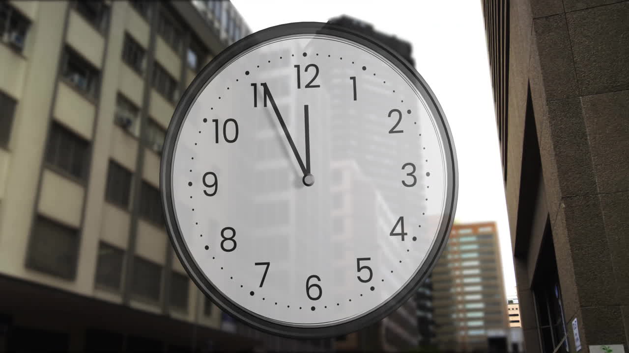 animación del tictac del reloj sobre el paisaje urbano