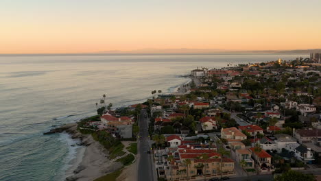 Costa-Pacífica-De-California-En-La-Jolla,-San-Diego-California