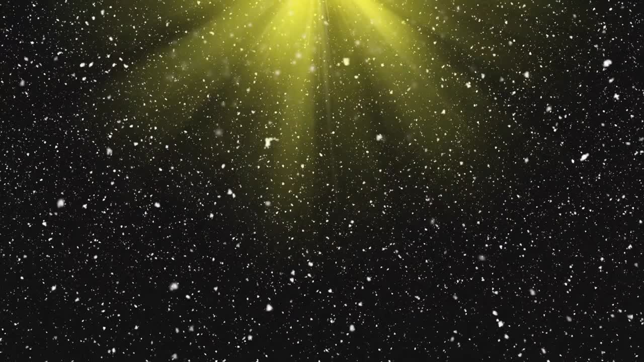 animación de la nieve de navidad cayendo sobre el reflector amarillo pulsante sobre un fondo negro.