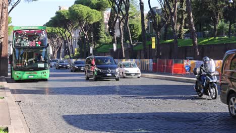 street traffic in rome, italy